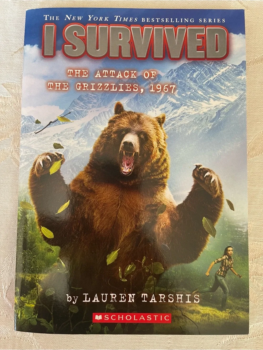 Lauren Tarshis I Survived Book Lot 4 Books Graphic Novel Titanic,9/11,Grizzlies
